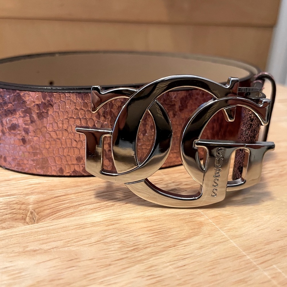 Guess Chrome Logo Pink Color Changing Belt